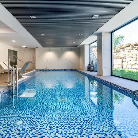 Sunny Gozy Retreat In The Heart Of The Coast *