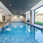 Sunny Gozy Retreat In The Heart Of The Coast *