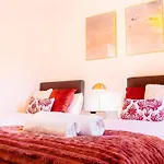 Sunny Gozy Retreat In The Heart Of The Coast Estepona