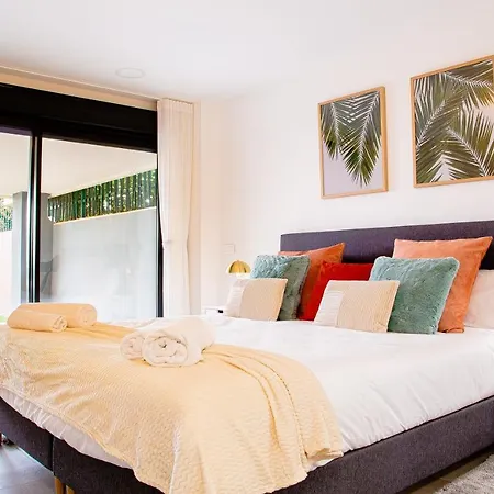 Apartament Sunny Gozy Retreat In The Heart Of The Coast