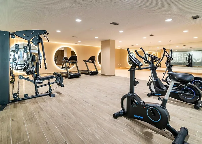 דירה Sunny Gozy Retreat In The Heart Of The Coast אסטפונה