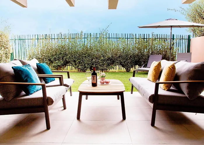 דירה Sunny Gozy Retreat In The Heart Of The Coast אסטפונה