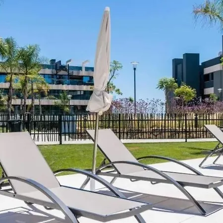 Sunny Gozy Retreat In The Heart Of The Coast エステポナ
