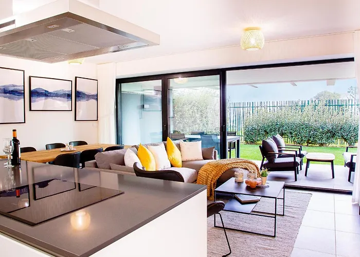 Appartamento Sunny Gozy Retreat In The Heart Of The Coast *